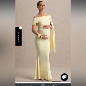 Chic Cream Gown/Maternity Dress. Perfect for photoshoot